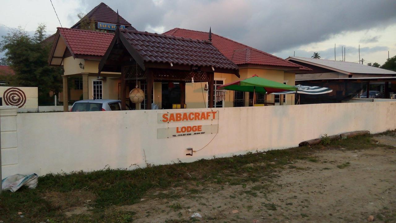 Saba Lodge Dungun Exterior photo